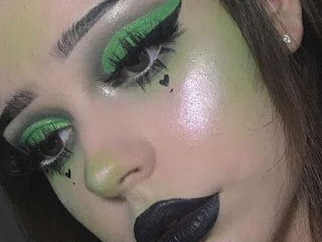 E-girl