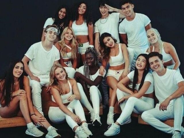 20 perguntas sobre Now United!