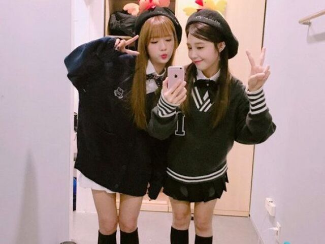 Bomi e Eunji - Apink