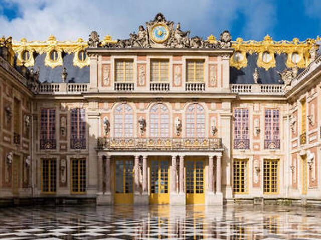 Versailles