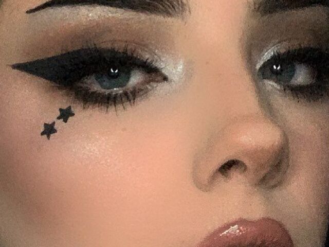 💭🧛🏼♀️