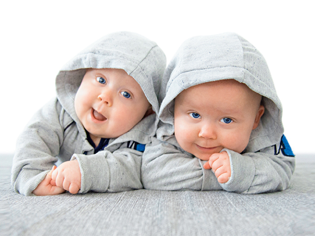 Gรชmeos ( meninos)