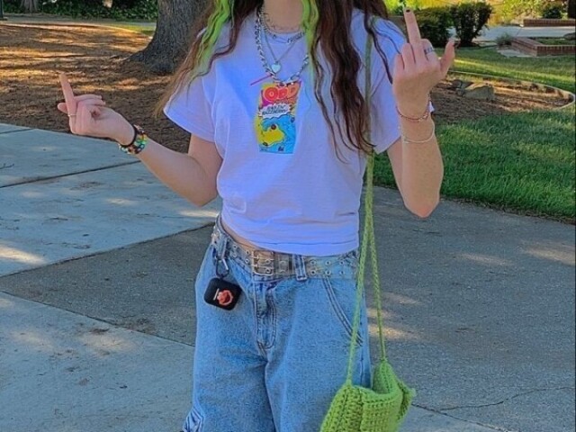 Estilo indie👁️👄👁️
