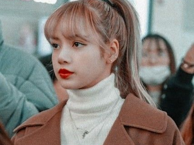 🌏̜̥̑̓ - Em qual stage Lalisa usou essa roupa? 🌏̜̥̑̓