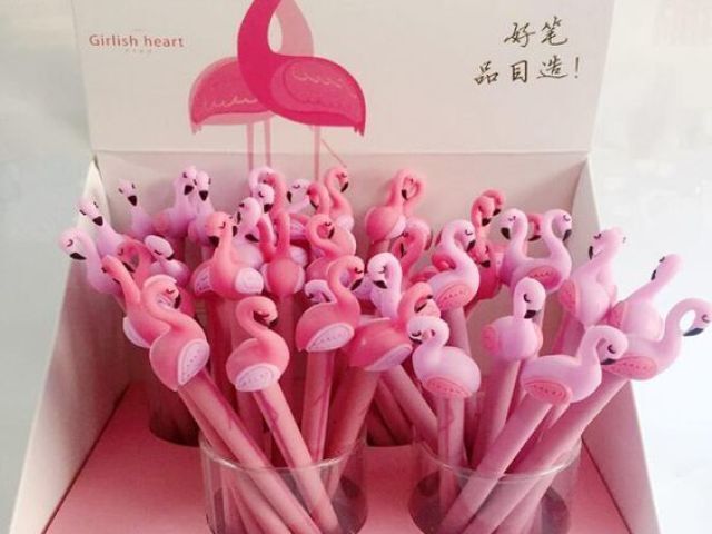 essa de flamingos ๐ณ๐