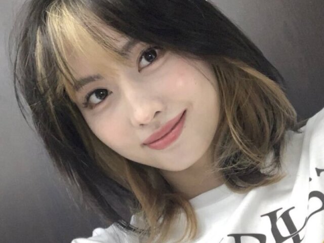 Hirai Momo! 👏
