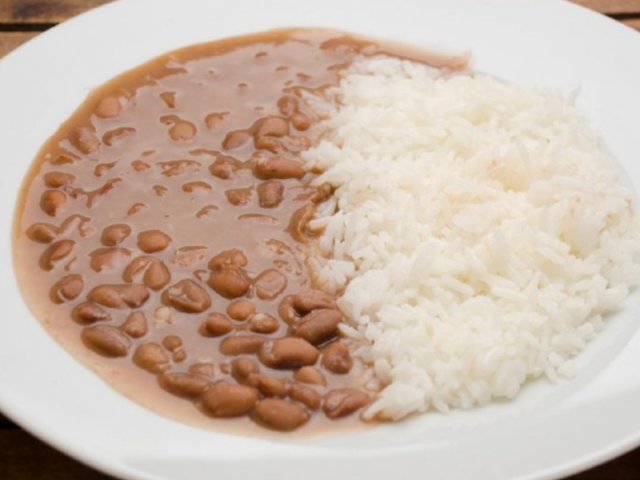 Arroz e feijão