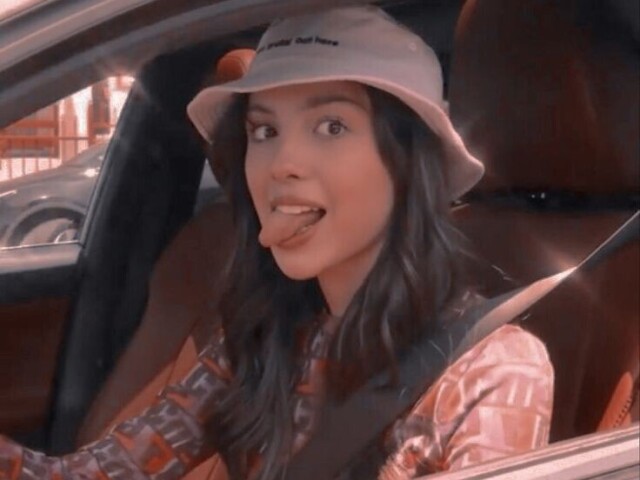 𝙳𝚎𝚓𝚊 𝚅𝚞 - 𝙾𝚕𝚒𝚟𝚒𝚊 𝚁𝚘𝚍𝚛𝚒𝚐𝚘