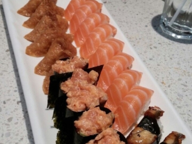 — Sushi ! . . — 🍣🍤