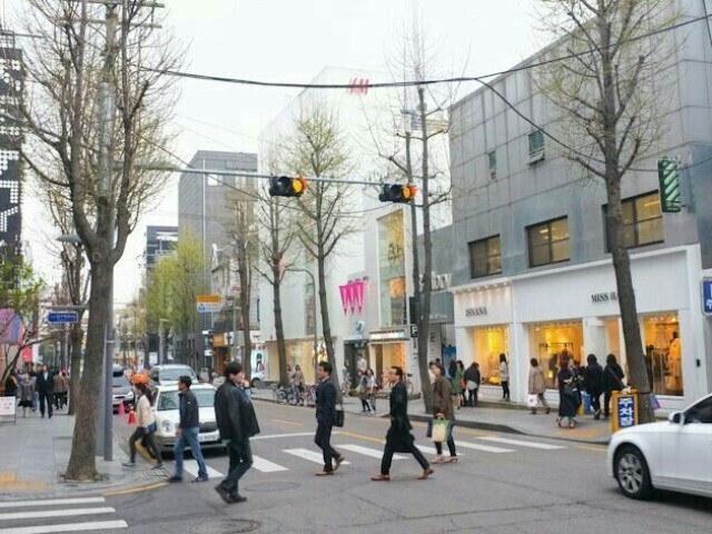 Andar nas rua da Coreia