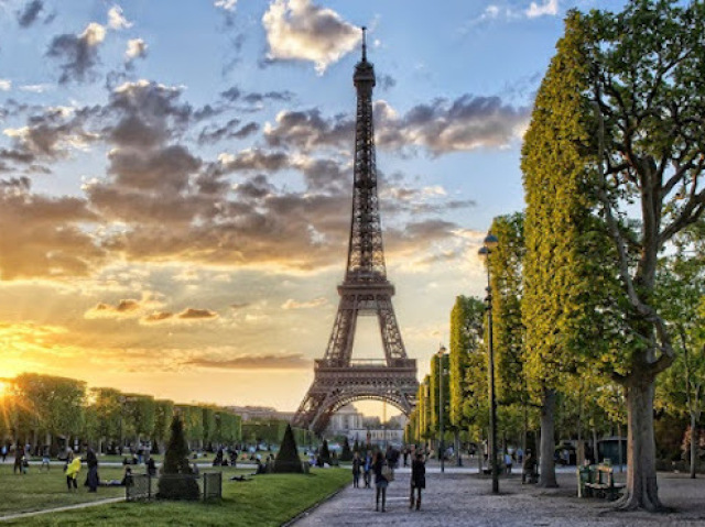 Paris!!