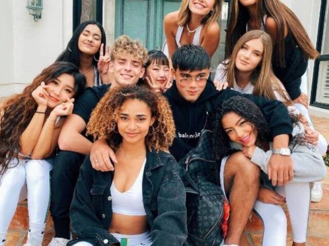 Quiz: Now United