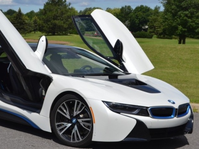 Bmw i8