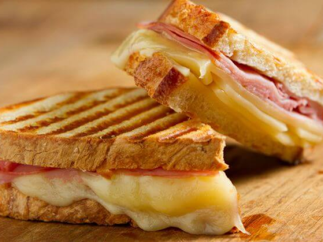 ・✿.⸝⸝🥪ꔛ₊・Bauru // Misto Quente⸝⸝˚₊・