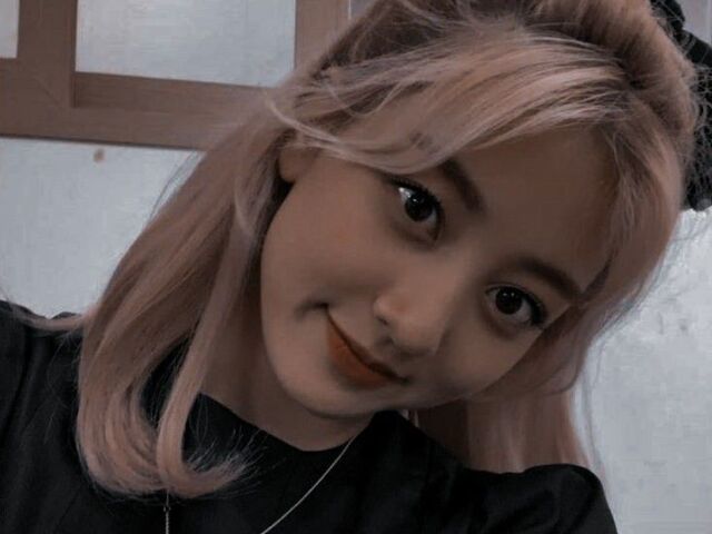 jihyo(twice)