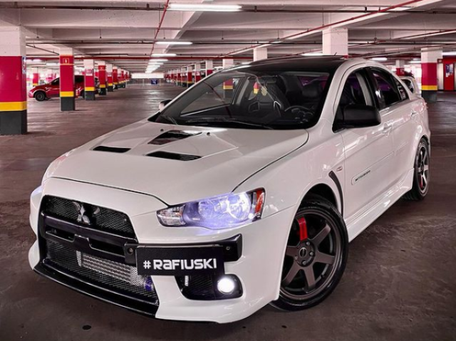 Mitsubishi Lancer evo X