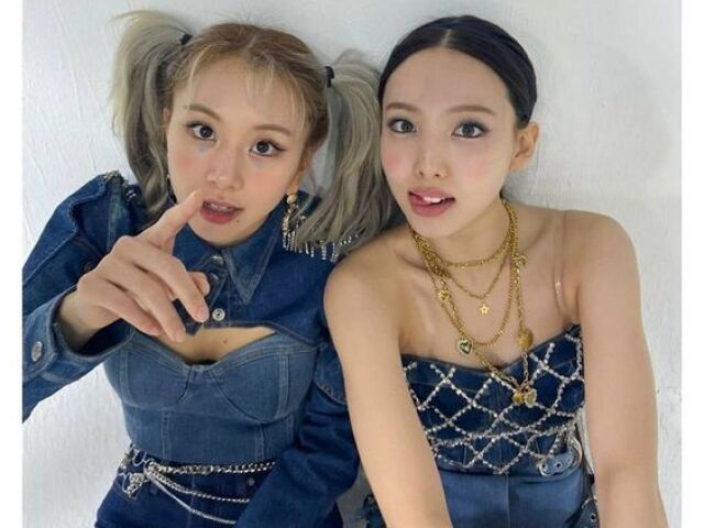 Nayeon e Chaeyoung - TWICE