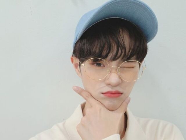 Daehwi - AB6IX (criado em Los Angeles)