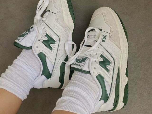 New Balance 550