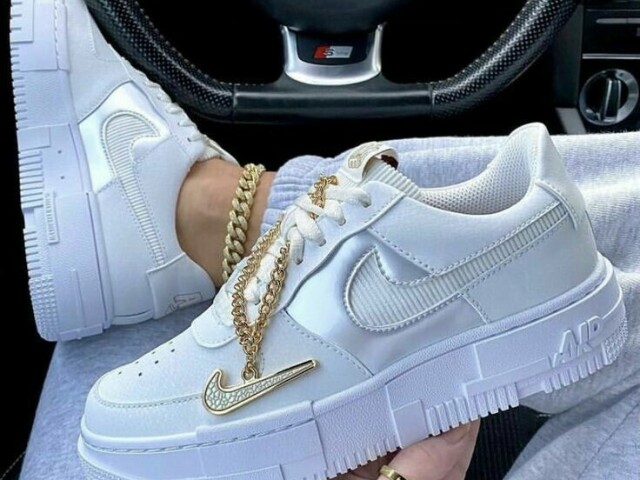 Nike branco