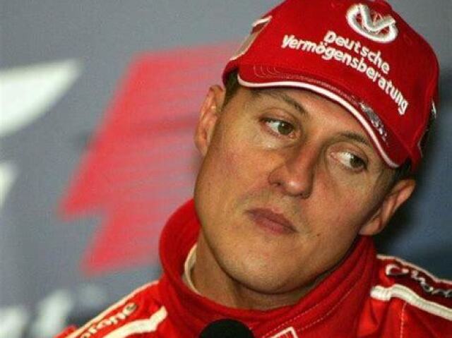 Schumacher, 2 pontos atrás