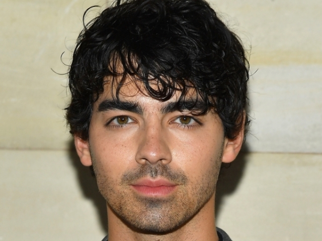 Joe Jonas.