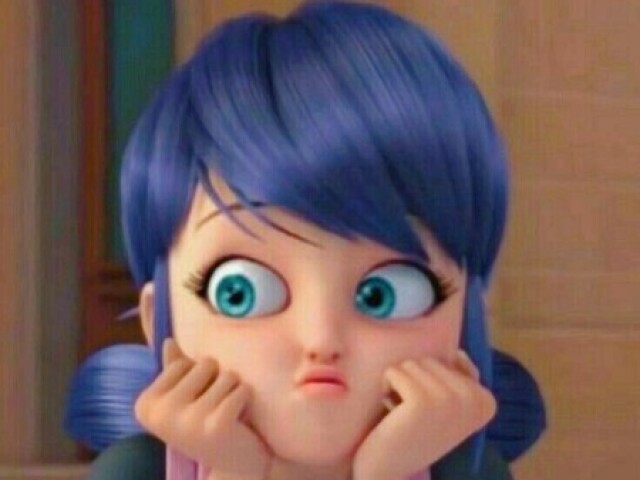 Não achei de miraculous :(