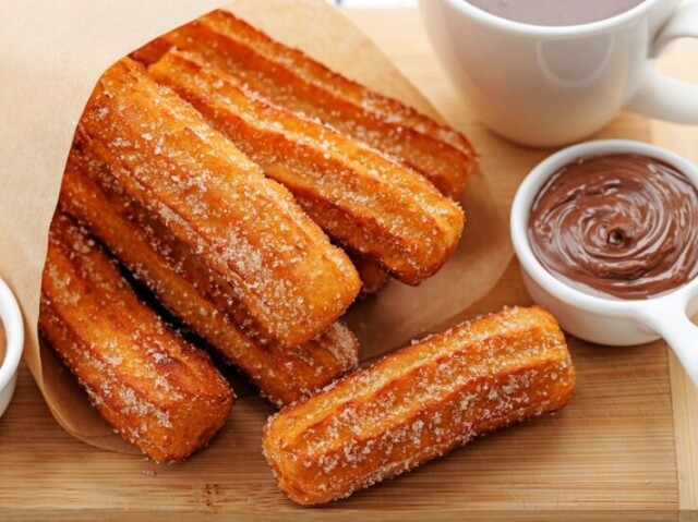 Churros con chocolate