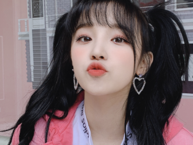 Song Yuqi