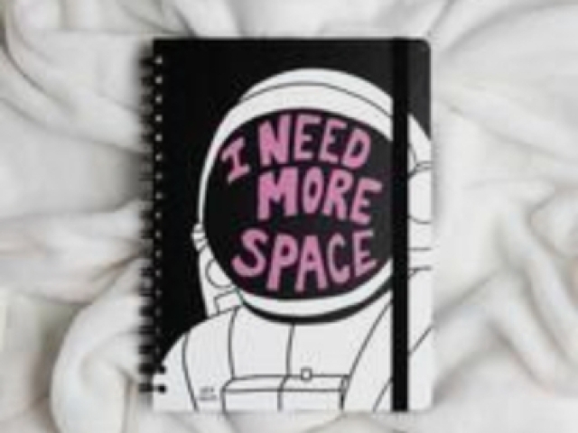 Astronauta fundo preto ( i need more space)