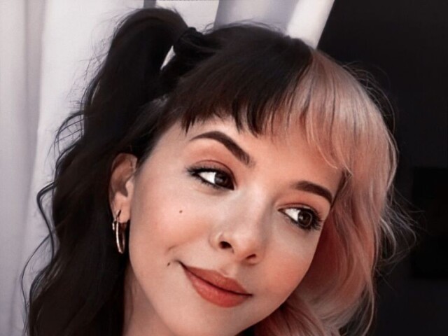 Melanie martinez