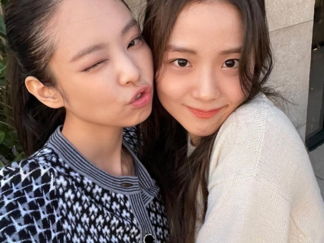 JENSOO " JENNIE É JISOO "