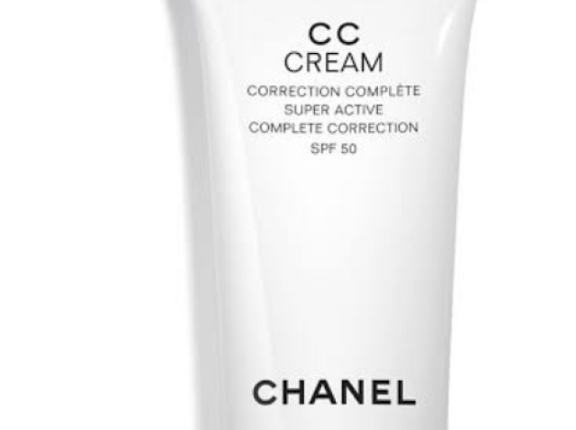 Bb cream da Channel (Desculpa eu só achei cc cream)