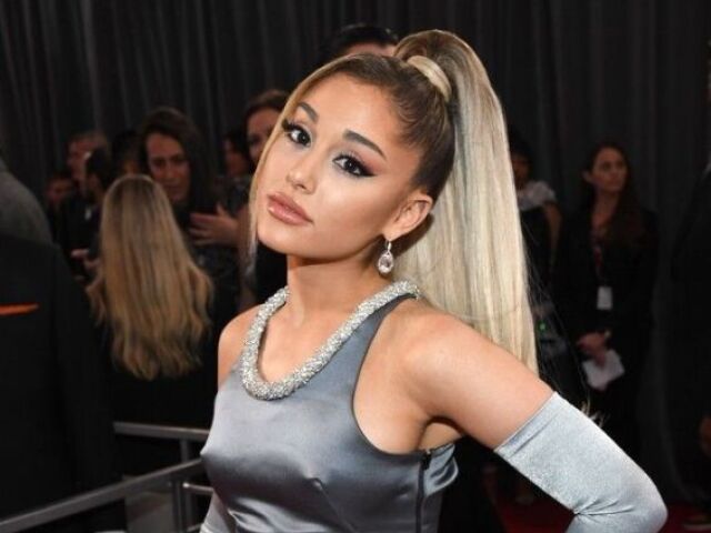 ➤ Ariana Grande