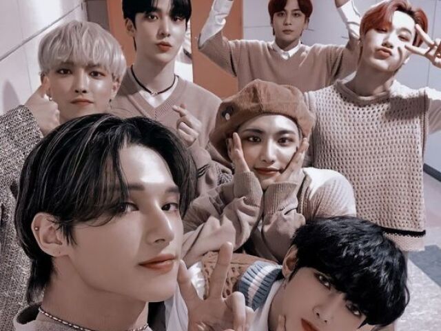 ATEEZ (KQ Entertainment)