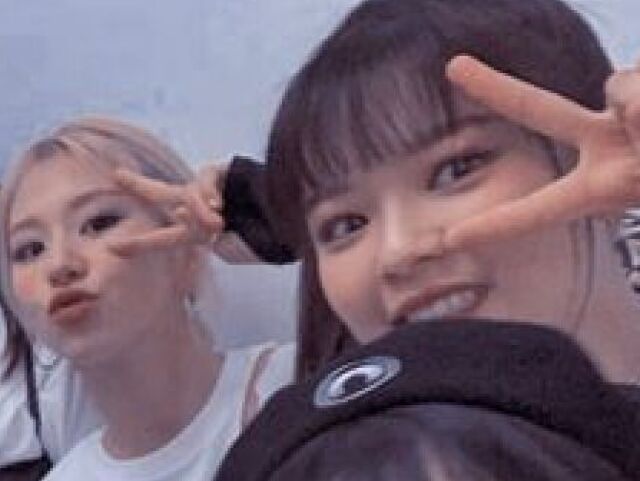 Chaeyoung ou Jeongyeon