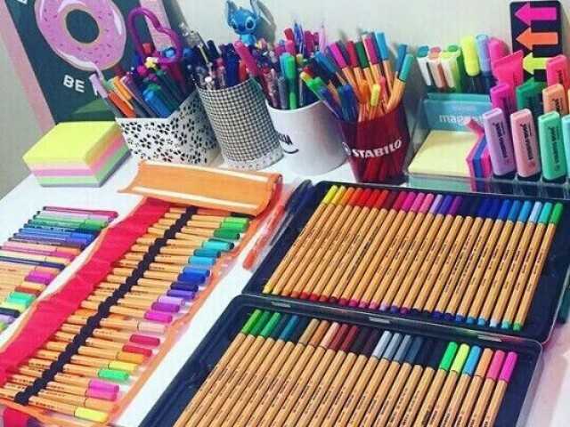 Monte seu material escolar de 2022! ✨
