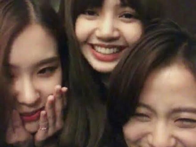 Lisa, Rosé e Jisoo