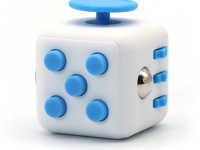 Fidget cube azul