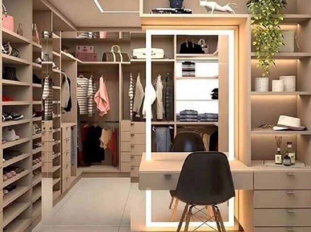 Monte seu closet