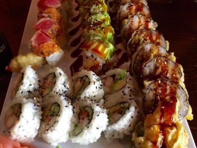 Sushi. Eles são incríveis no Japão!!