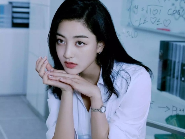 Jihyo-twice(SCIENTIST)