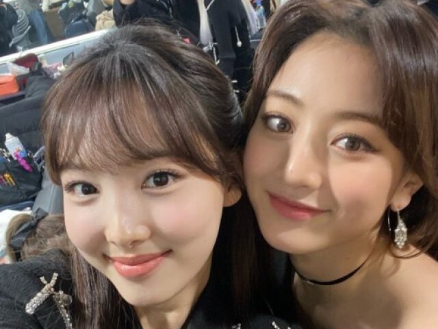 Nayeon e JIhyo