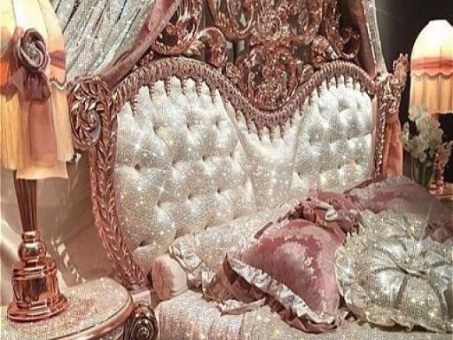 Quarto pink ๐