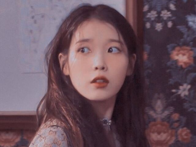 Celebrity - IU