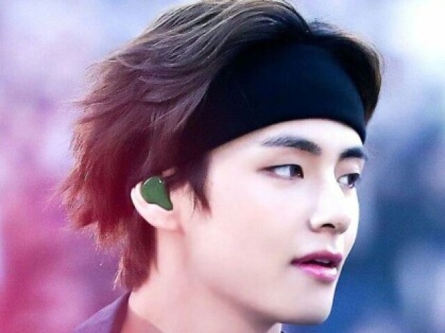 TAEHYUNG (V)