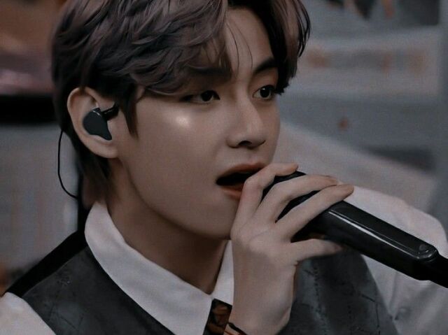 Taehyung/V