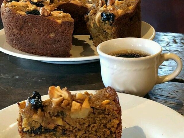 Um bolo é um café!
