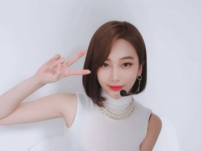 Hyeme {Ex:Blackswan}
