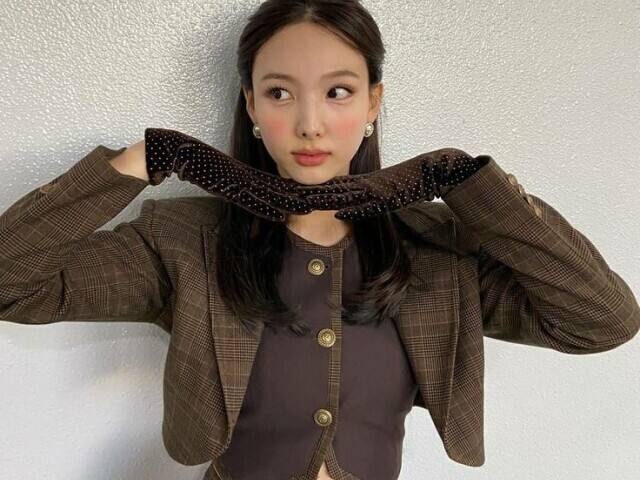 «Fazer Skincare com Nayeon»